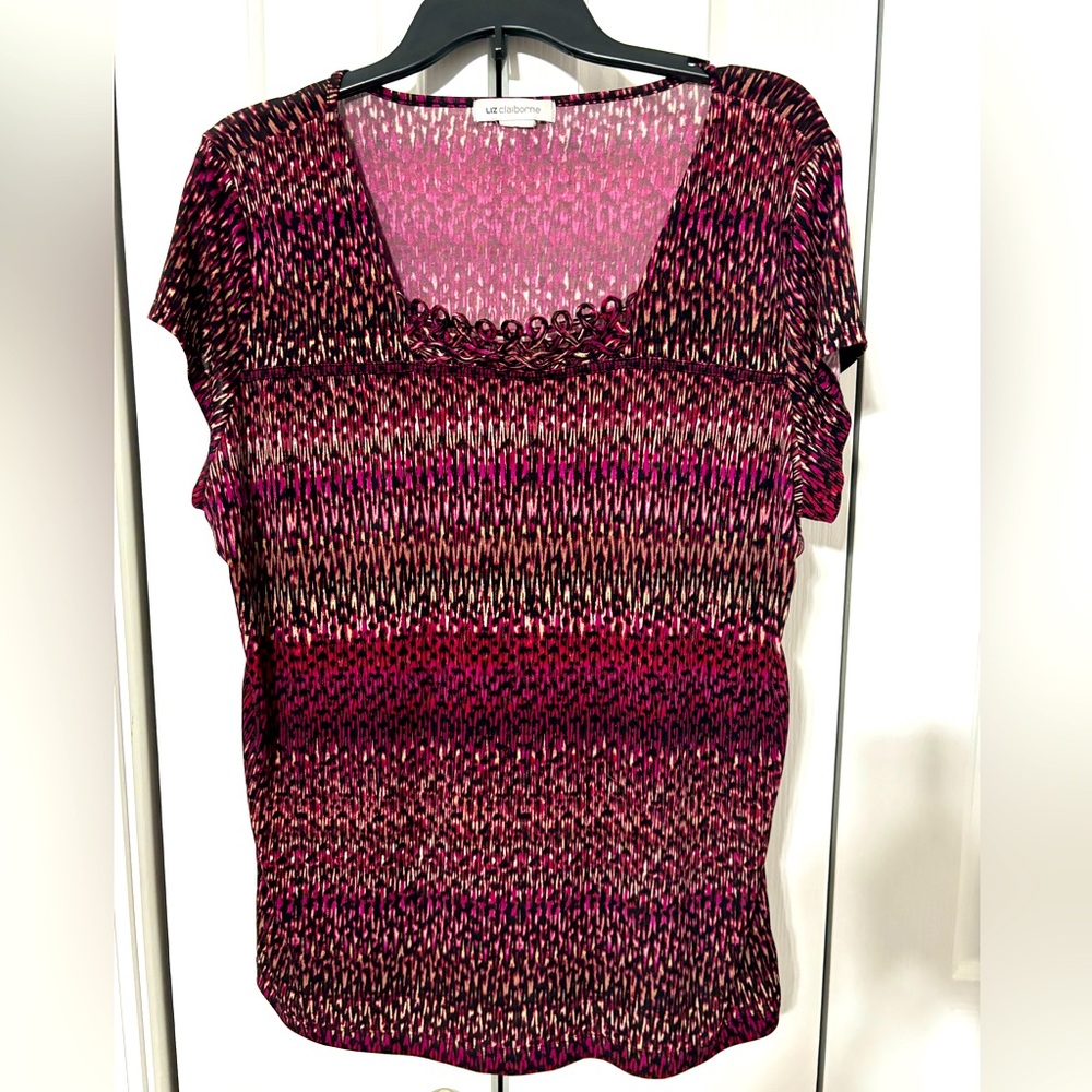 Women’s XL Liz Claiborne blouse in burgundy